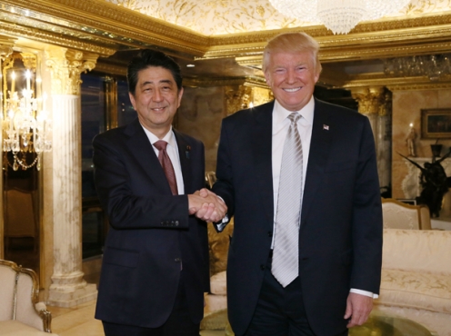 La posizione di Shinzo Abe su Trump Abe e Trump