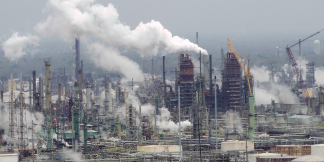 ExxonMobil oil refinery - Baton_Rouge