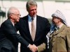 Bill_Clinton,_Yitzhak_Rabin,_Yasser_Arafat_at_the_White_House_1993-09-13_cropped