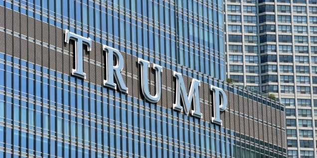 Trump tower Chicago detail