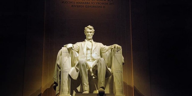 lincoln memorial