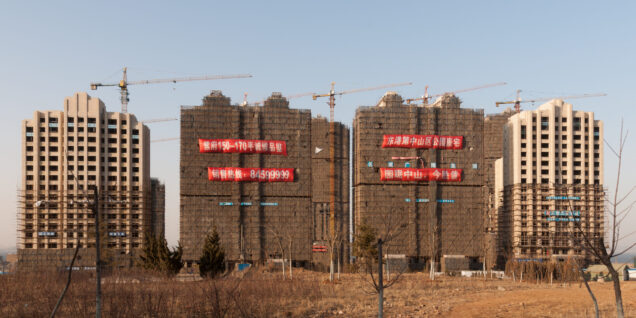 Dalian_China_Construction-site-01
