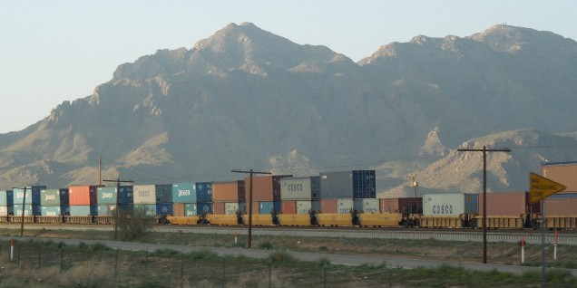 Il ruolo di Mosca nel commercio eurasiatico Freight train