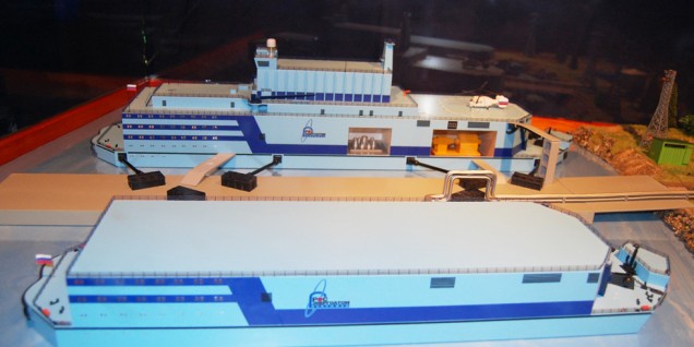 La prima centrale nucleare galleggiante e il futuro del settore Floating_Nclear_Power_Plant_model_cropped